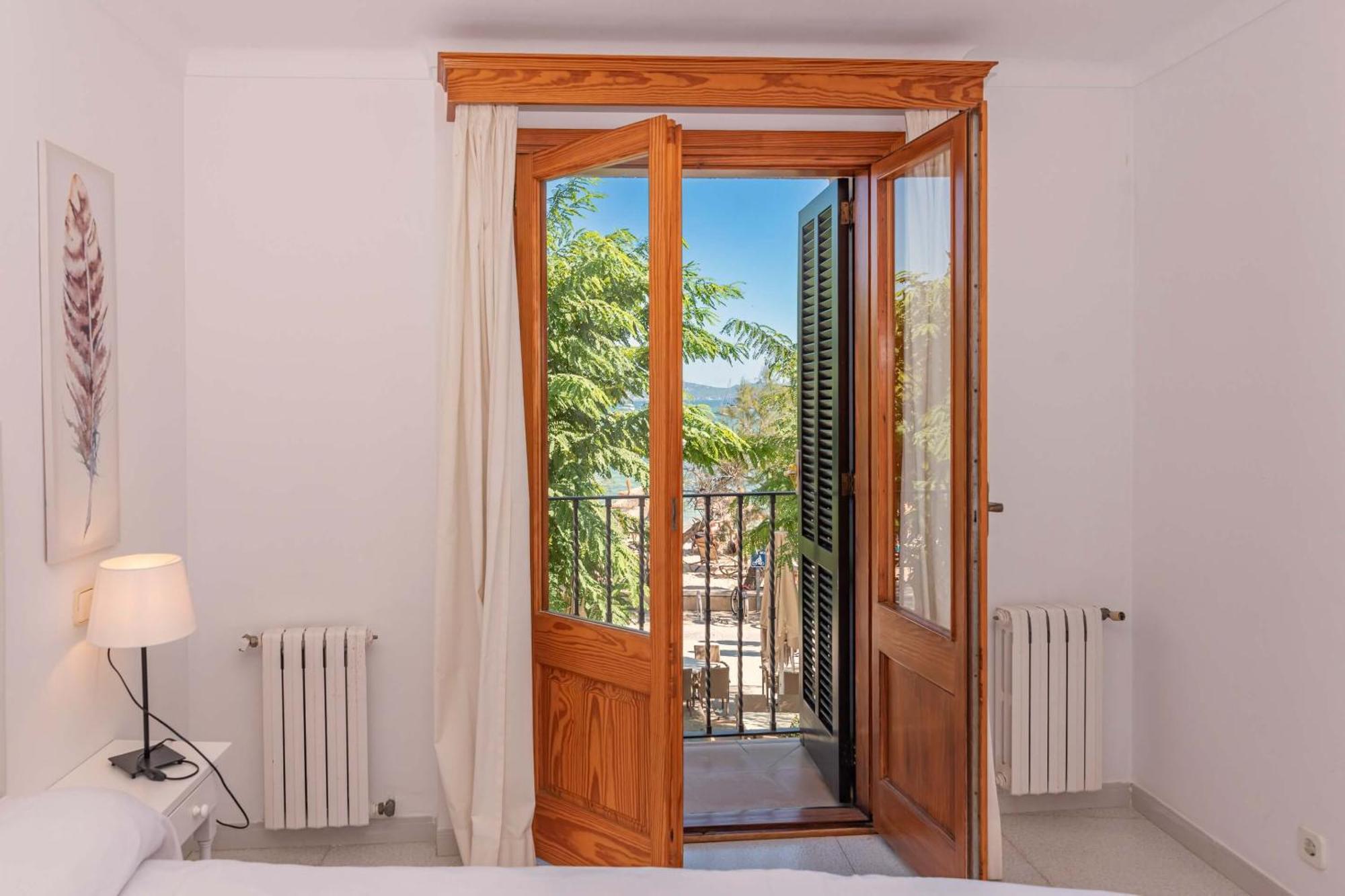 Apartment Beachfront Vora Mar Port de Pollença